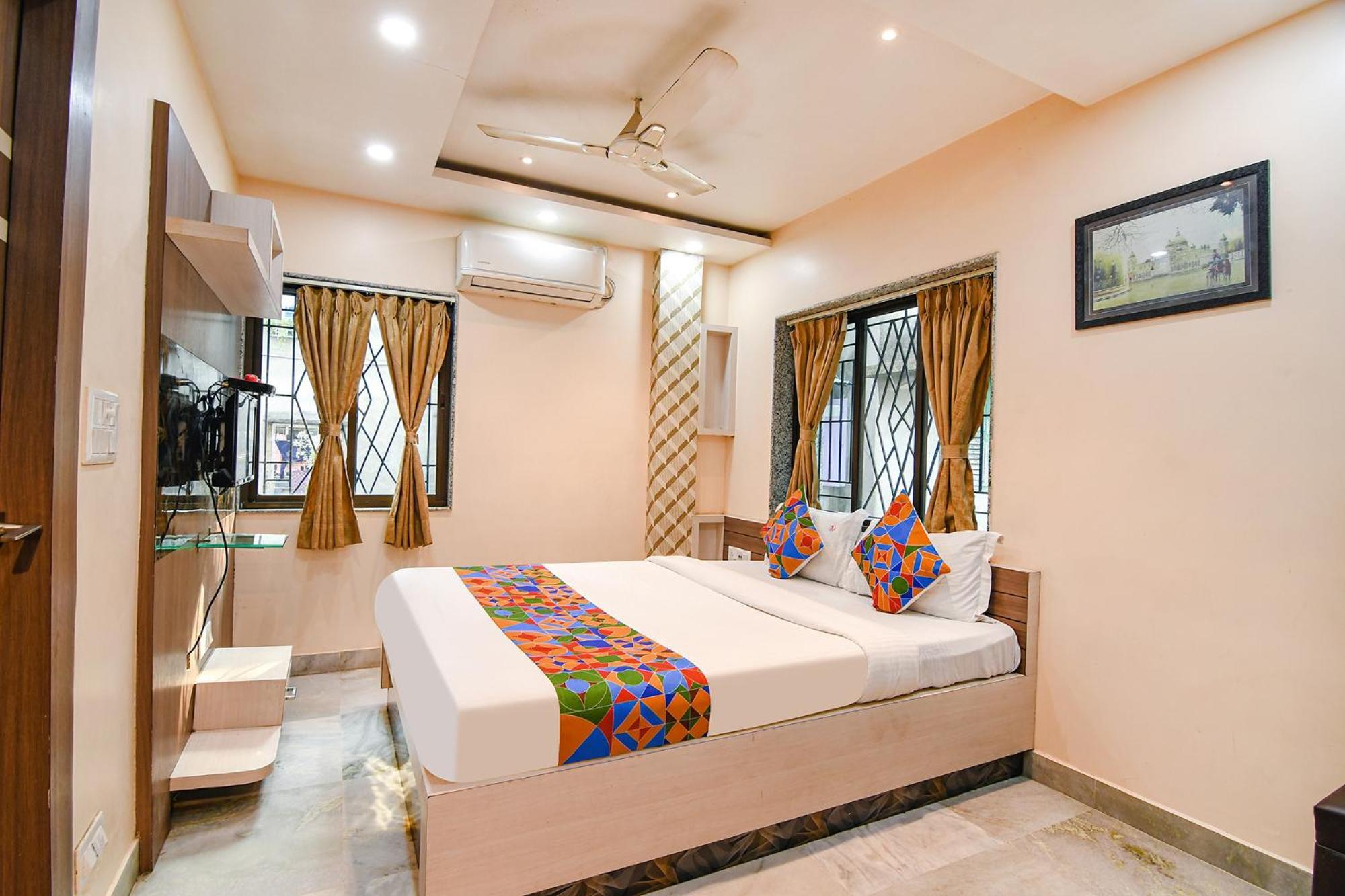 Fabexpress Scholer Motel Kolkata Exterior photo